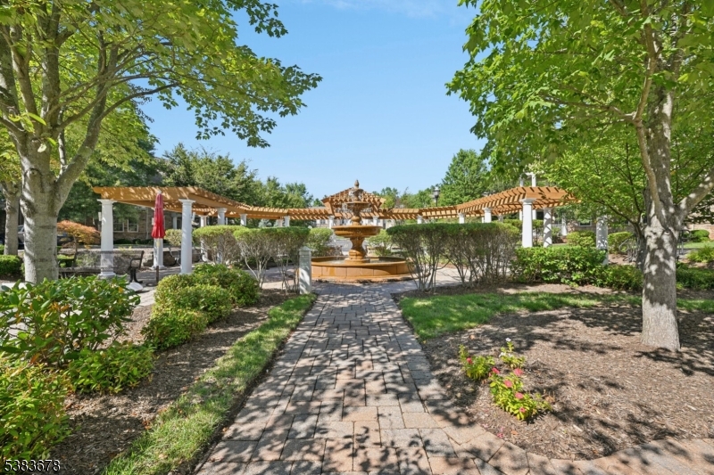 FOUR SEASONS AT BRIDGEWATER - Residential