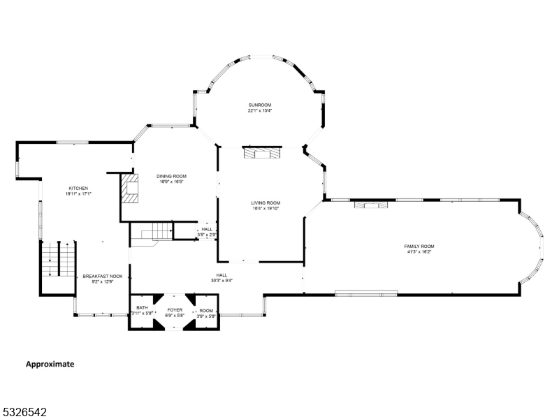 Main image without alt text