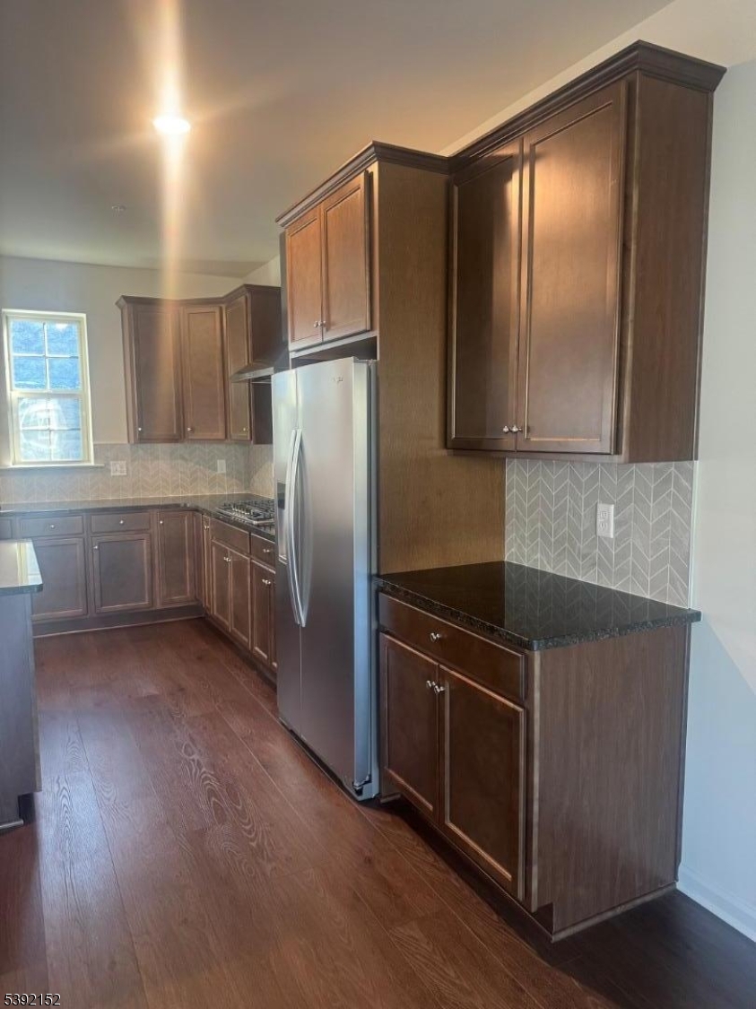 MASON RIDGE - Residential Lease