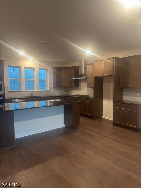 MASON RIDGE - Residential Lease