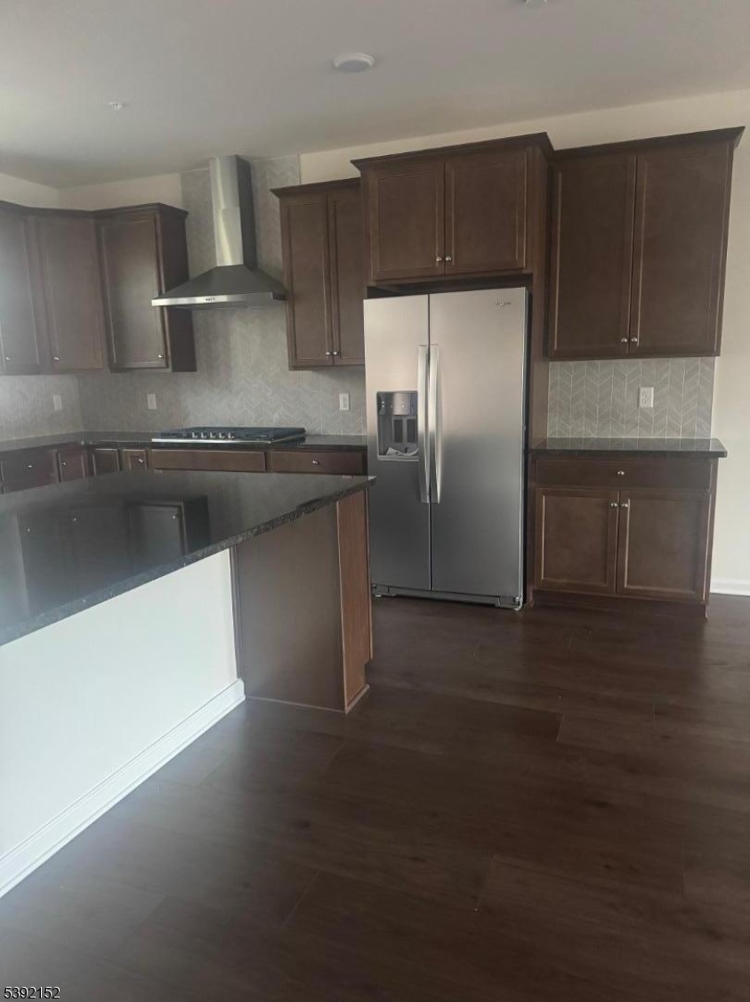 MASON RIDGE - Residential Lease