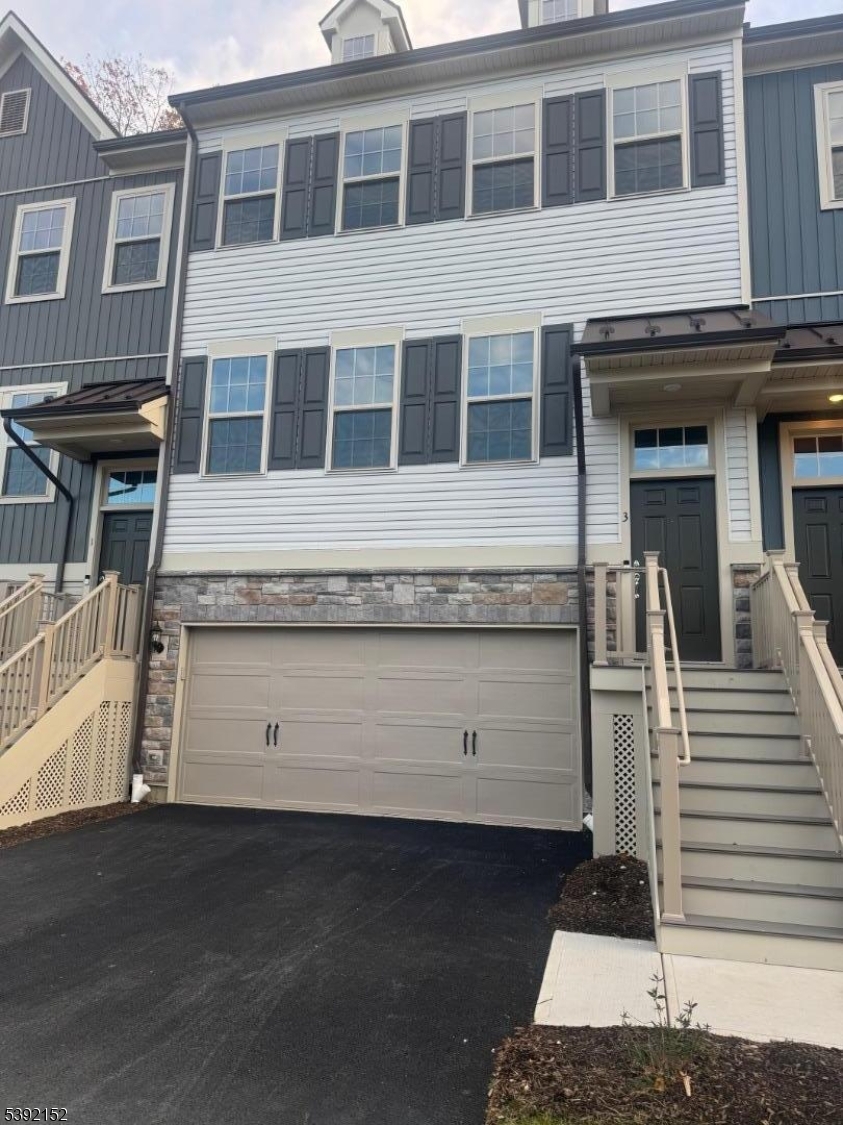 MASON RIDGE - Residential Lease