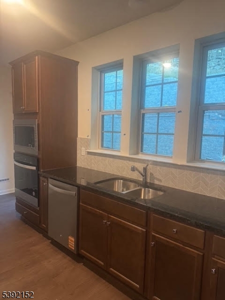 MASON RIDGE - Residential Lease