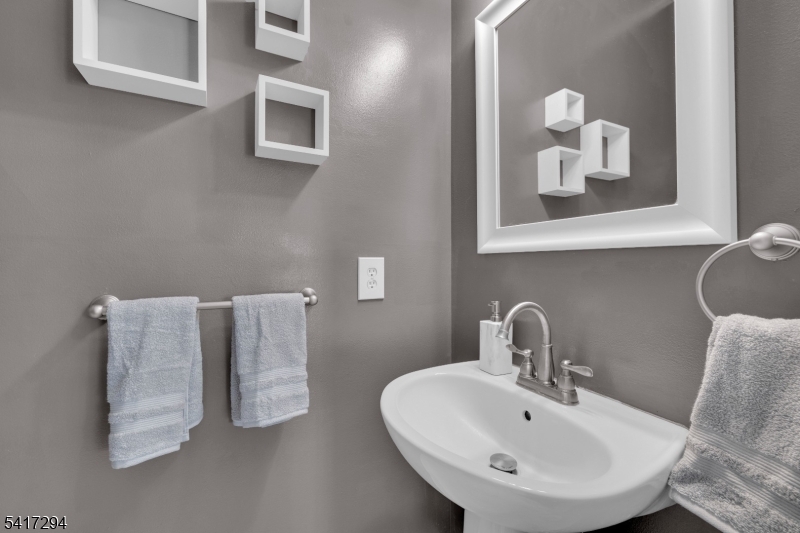 Brook Hollow - Residential