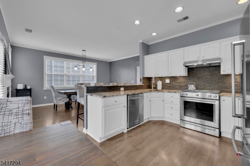 Brook Hollow - Residential