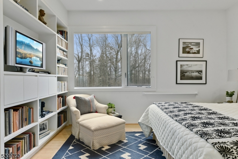 Llewellyn Park - Residential