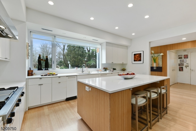 Llewellyn Park - Residential