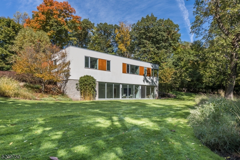 Llewellyn Park - Residential