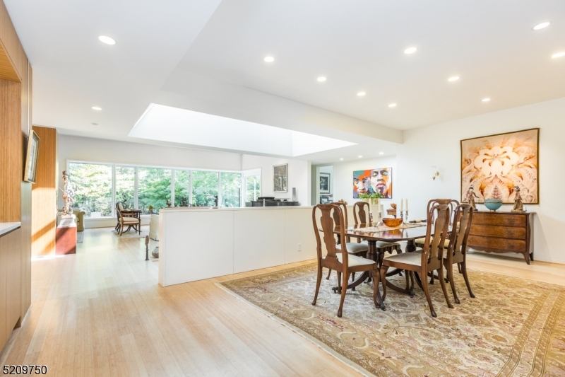 Llewellyn Park - Residential