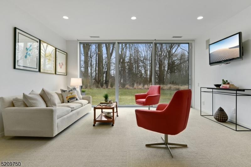 Llewellyn Park - Residential