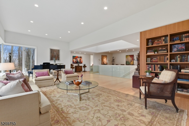 Llewellyn Park - Residential