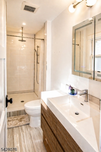 Highland Lakes - Residential Lease