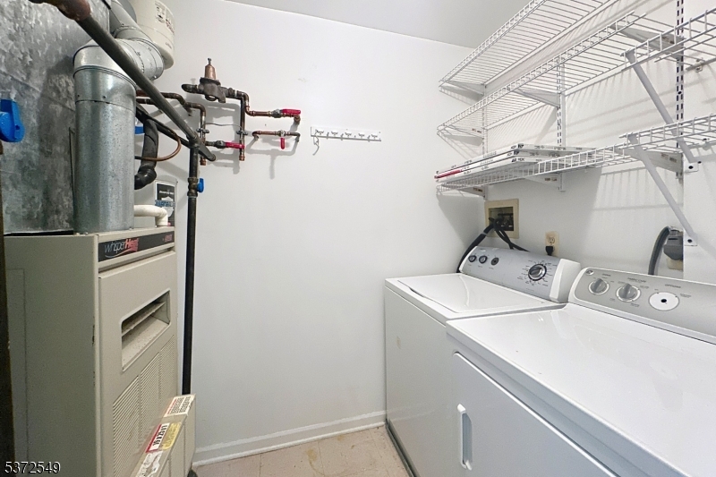 Sutton Woods - Residential