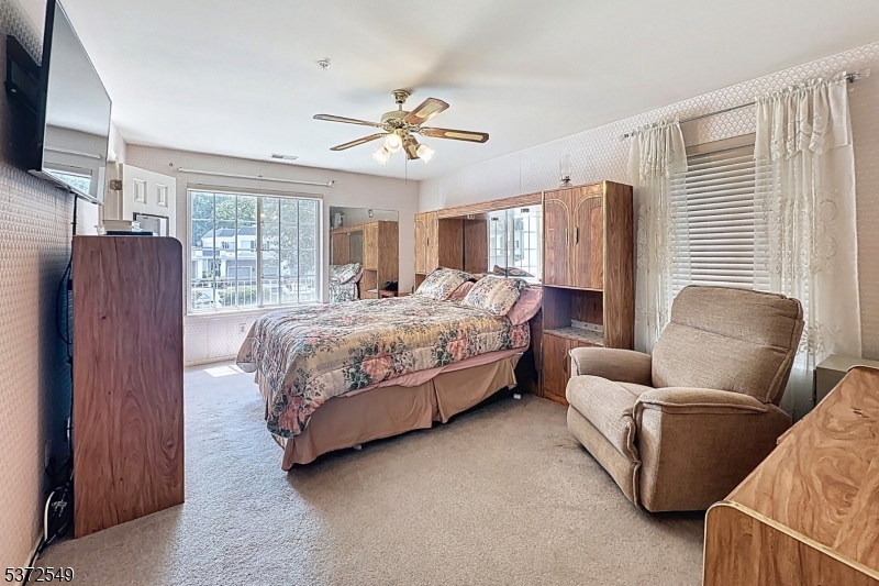 Sutton Woods - Residential