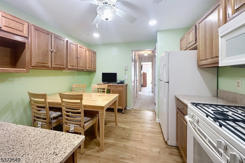 Sutton Woods - Residential