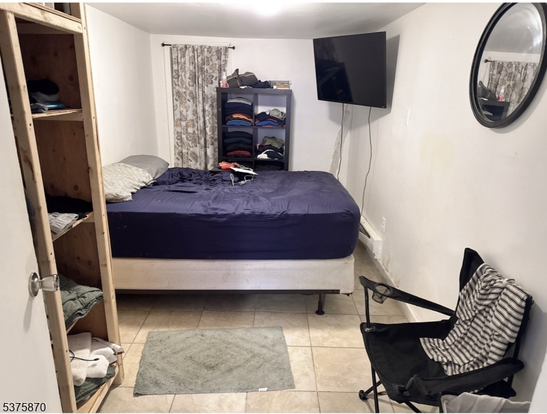 Sandy Hill - Residential Income