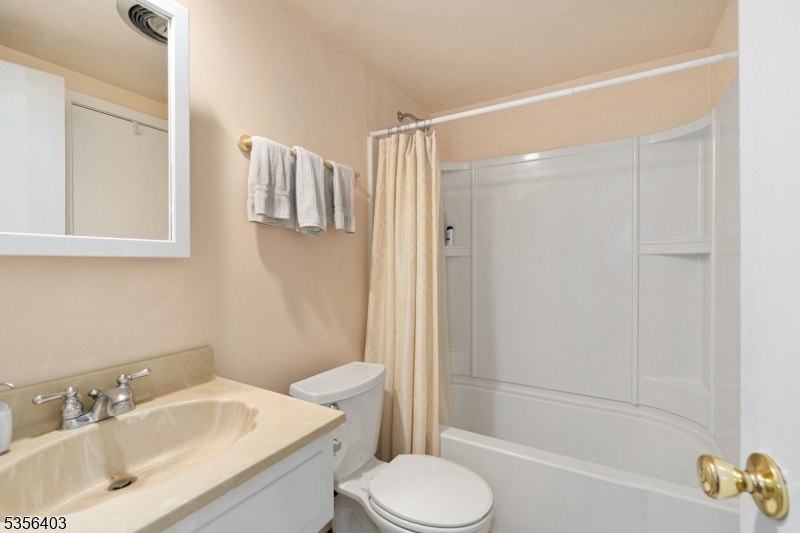 Bradley Gardens - Residential