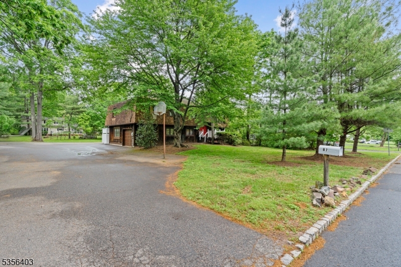 Bradley Gardens - Residential