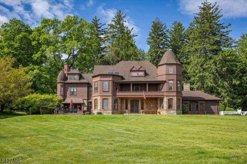 Bernardsville Mountain - Residential