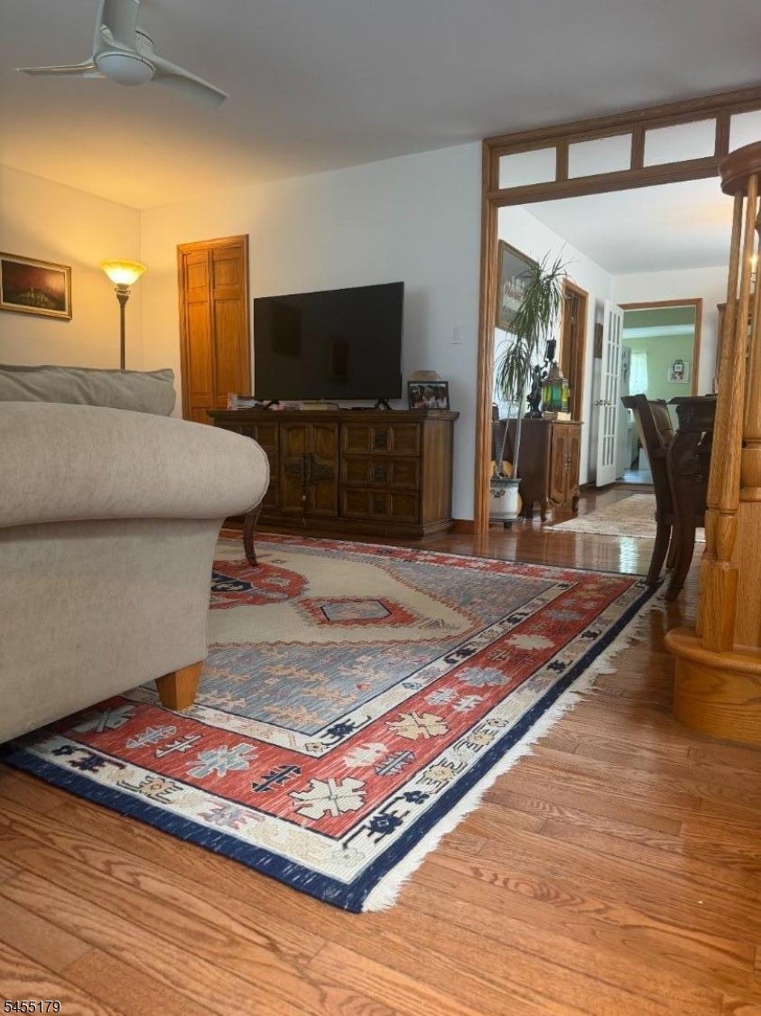 67 Oakland Ave - Photo 2