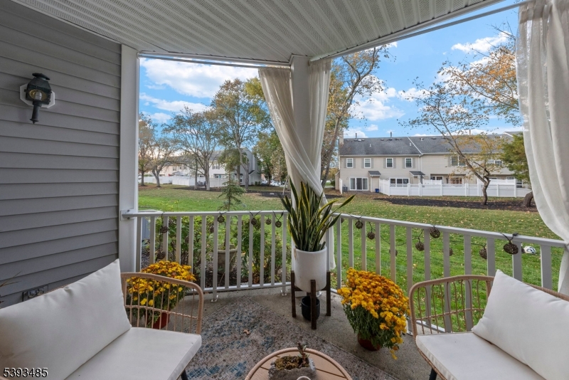 Beacon Hill Vanderhaven Far - Residential Lease