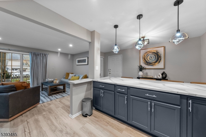 Beacon Hill Vanderhaven Far - Residential Lease