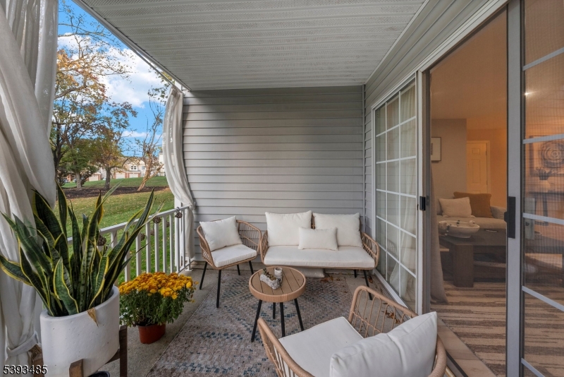 Beacon Hill Vanderhaven Far - Residential Lease