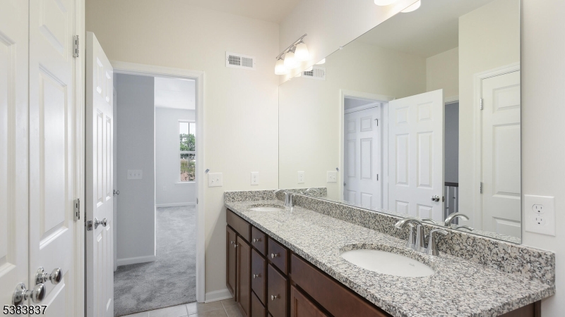 Somerville Station - Residential Lease