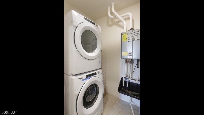 Somerville Station - Residential Lease