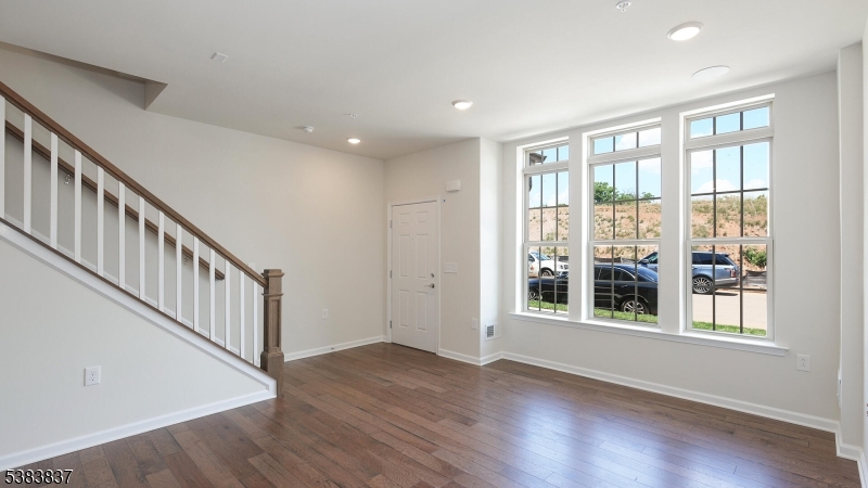 Somerville Station - Residential Lease