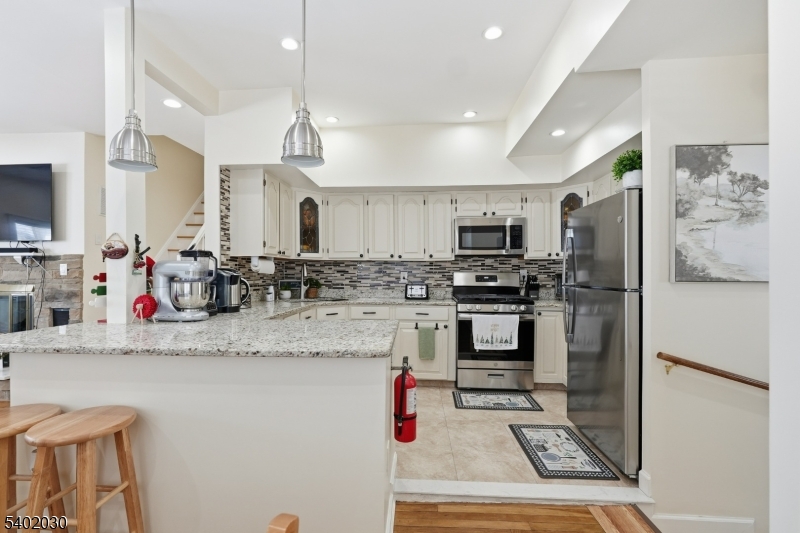 Menlo Park Terrace - Residential