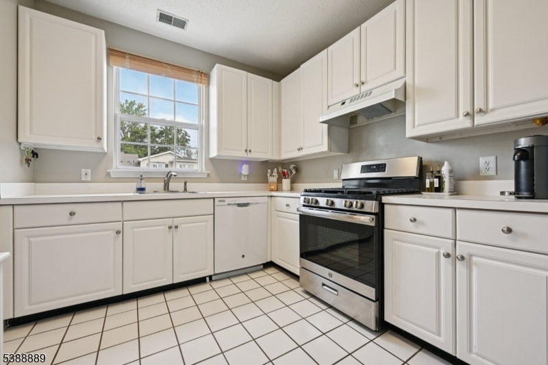 Rose Arbor - Residential Lease