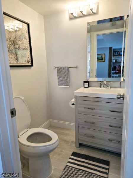 Crestmont - Residential Lease