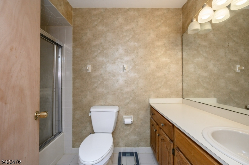 Log Cabin Estates - Residential