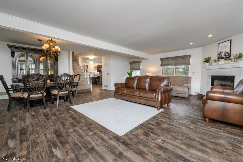 Log Cabin Estates - Residential