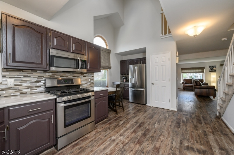 Log Cabin Estates - Residential