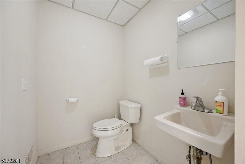 Warren Twp., New Jersey 07059, United States, ,Commercial,Active,176066