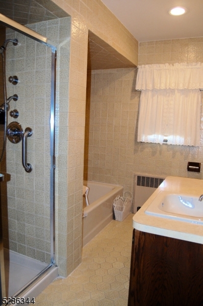 The Flats - Residential Income