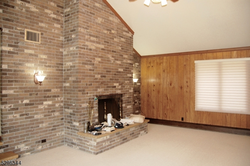 The Flats - Residential Income