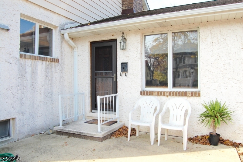 The Flats - Residential Income