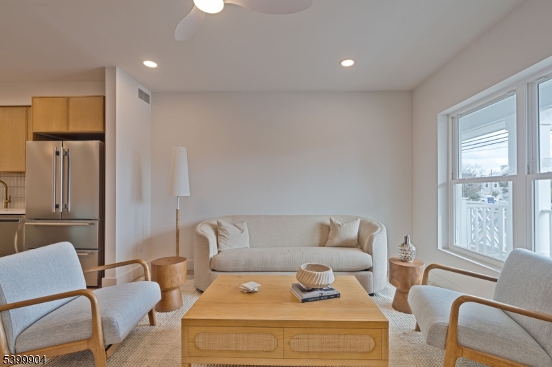 Avon Lakeview Townhomes - Residential