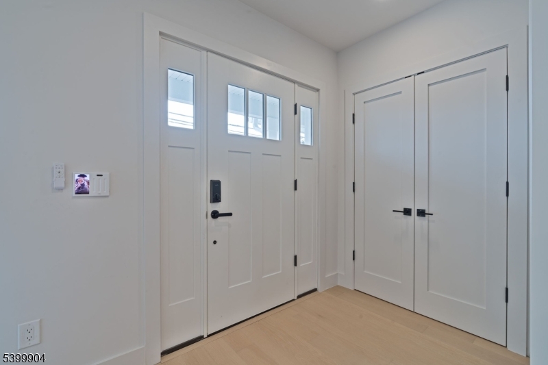 Avon Lakeview Townhomes - Residential