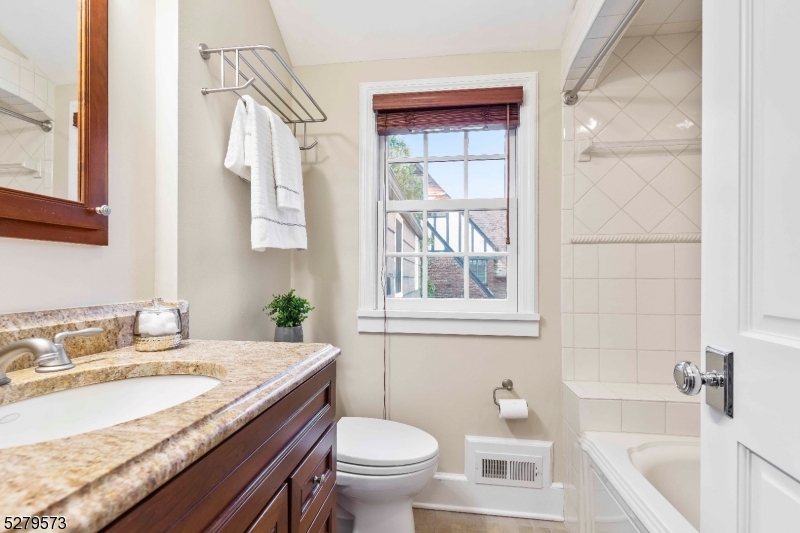 Upper Montclair - Residential