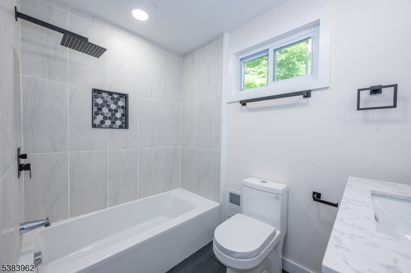 Rock Ridge - Residential