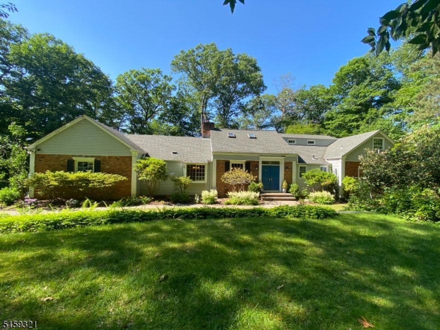 Lifestyle and poise; this home is waiting for you.  4 bedroom and 2.1 baths with a separate office and oversized garage allows for an easy every-day floor plan.  Beautiful updates throughout, including a new wood-burning insert to increase ambience and significantly reduce your winter heating costs.  Enjoy all the amenities Smoke Rise has to offer (including a multitude of clubs, Lake Kinnelon, private hiking trails, 24 hr security, private dining).  Easy access to both the East & North Gates, and a short walk to Silas Condict Park.