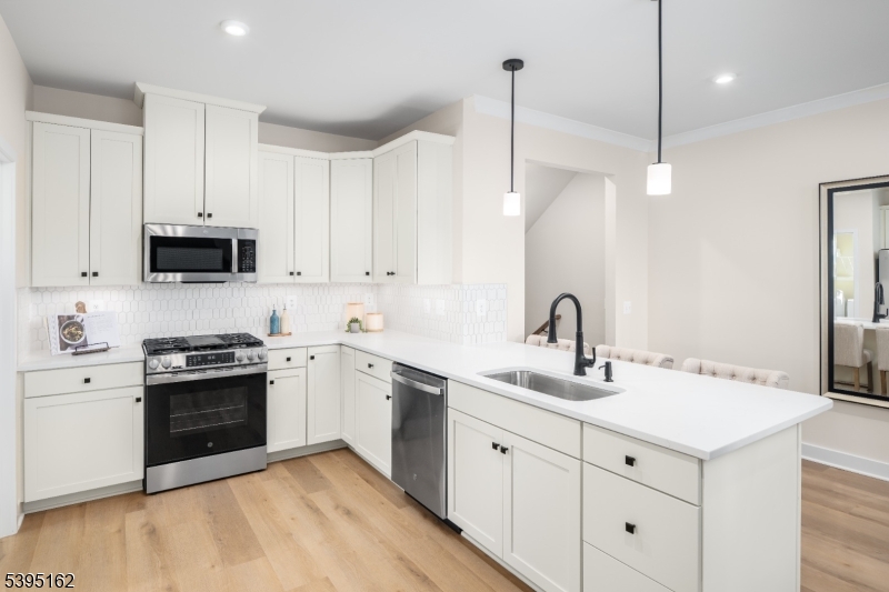 Mount Olive Grove Carriages - Residential