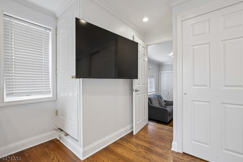 Residential - Residential Income