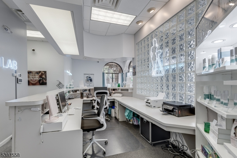 Warren Twp., New Jersey 07059, United States, ,Residential,Active,244251