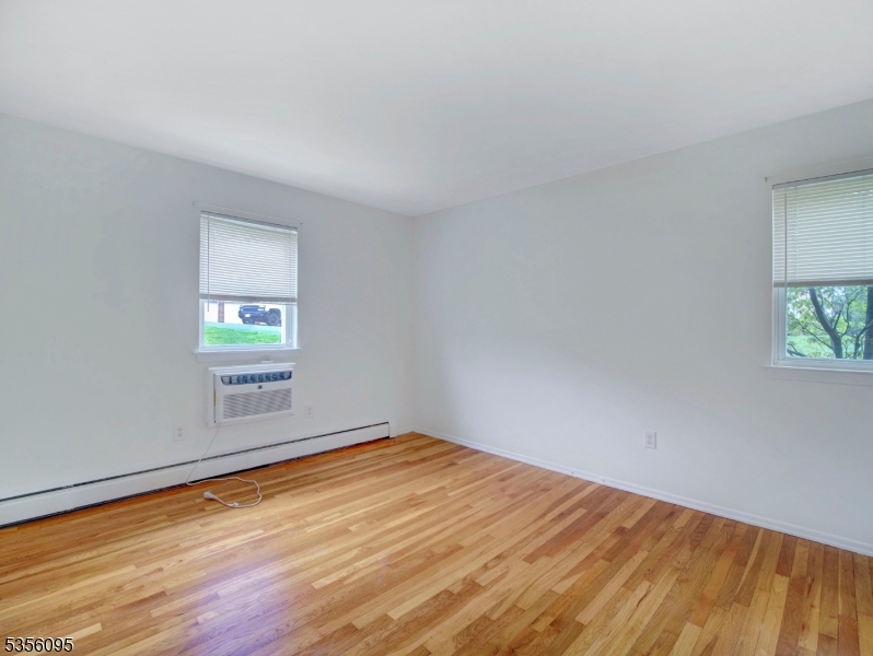 Mountain Club - Residential Lease