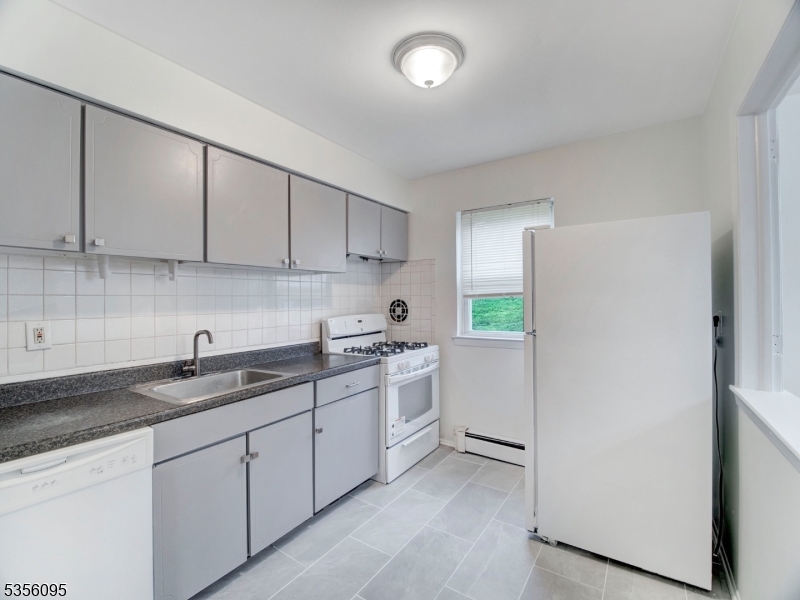 Mountain Club - Residential Lease